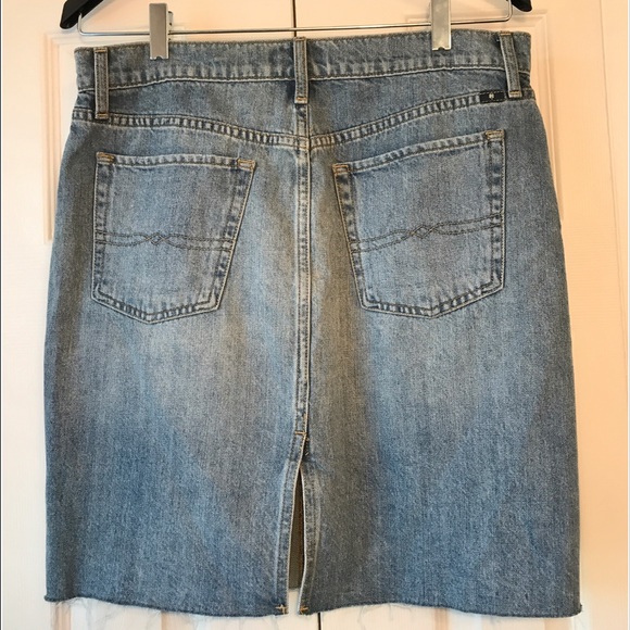 Lucky Brand denim skirt - Picture 2 of 3